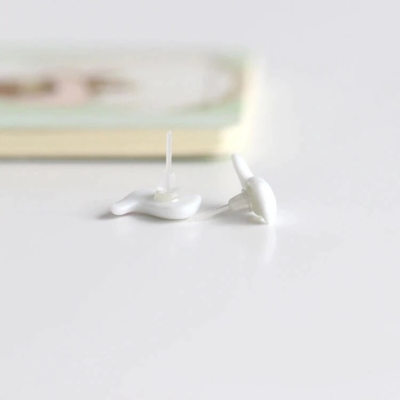 Rabbit Earrings - Picture 3 of 4